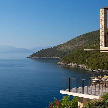 Kalamos -elegant With Direct Sea Access Sivota