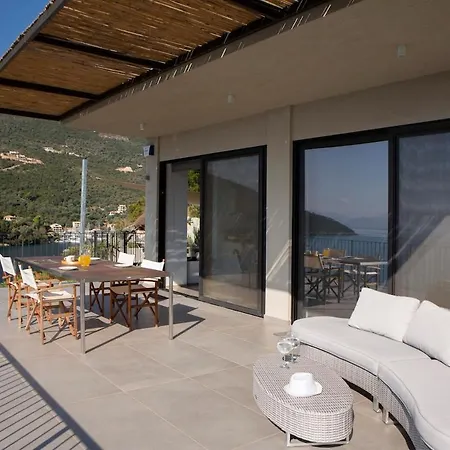 Kalamos -elegant With Direct Sea Access Villa