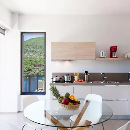 Kalamos -elegant With Direct Sea Access *
