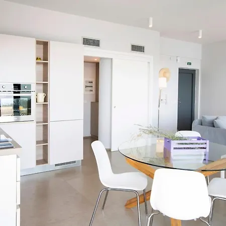 Villa Kalamos -elegant With Direct Sea Access