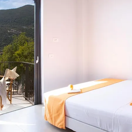 Kalamos -elegant With Direct Sea Access *